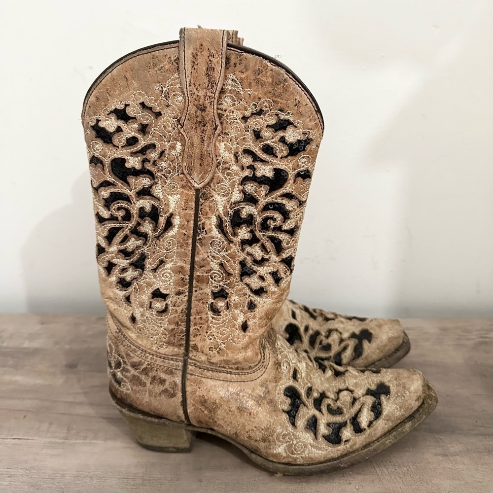 Corral girl Black Sequin Inlay Square Toe Western Boots A3648 3 1/2